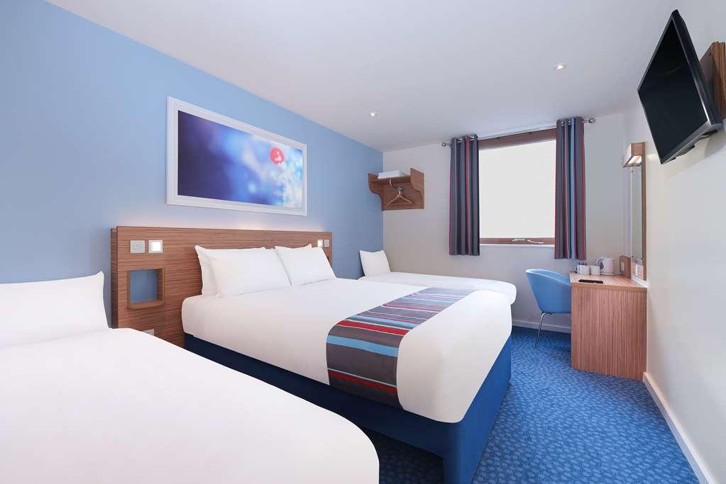 Travelodge Stafford Central Room photo